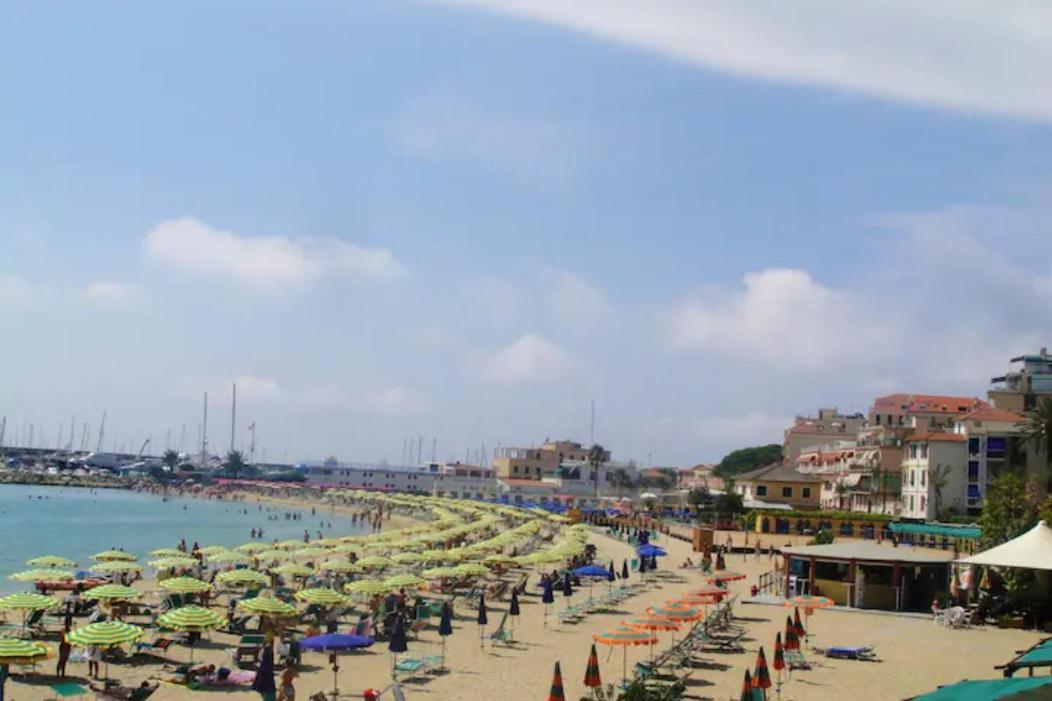 Iris Centralissimo Sanremo Dış mekan fotoğraf